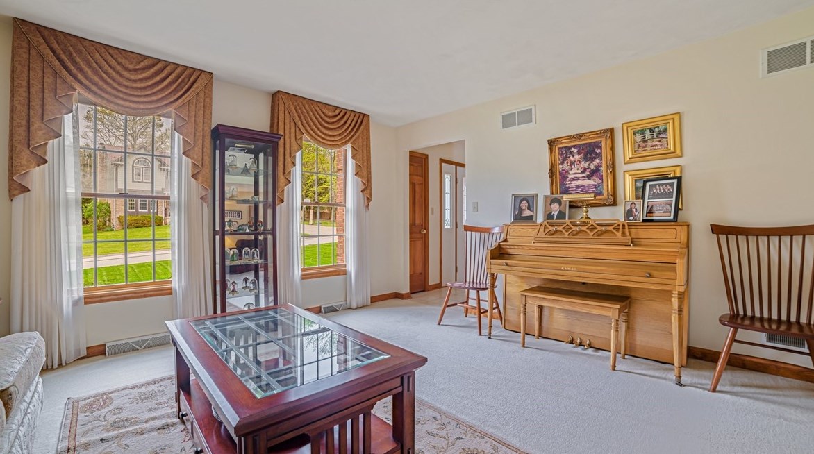 1150 Sullenberger Rd, Latrobe, PA 15650