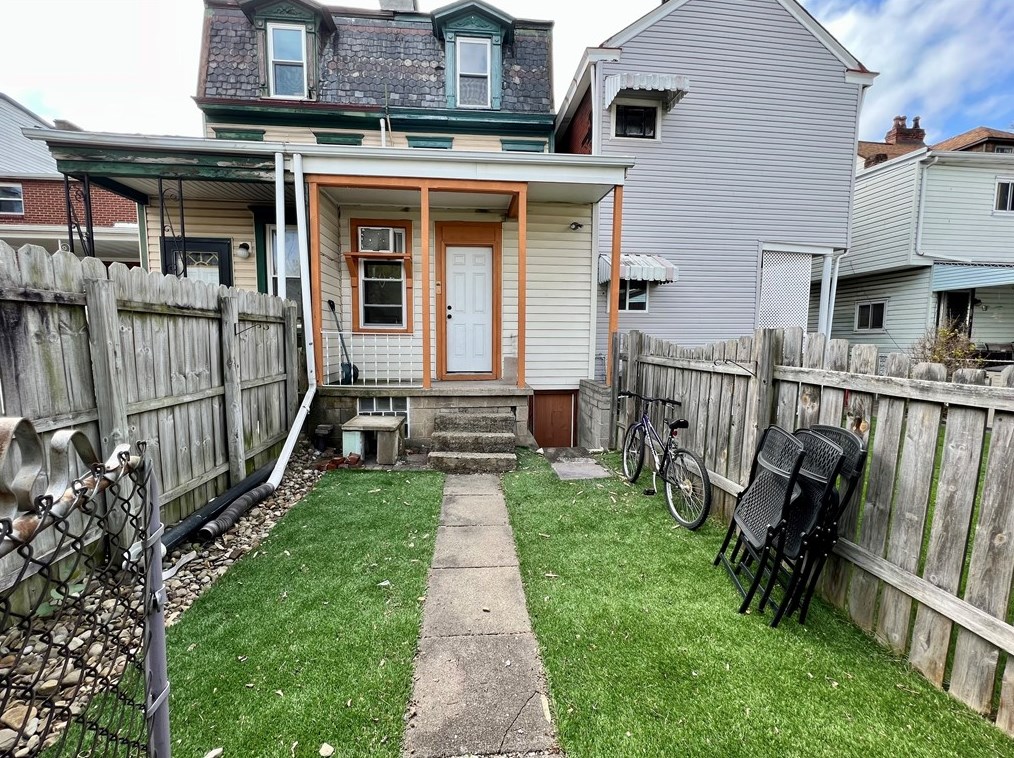 218 18th St, Pittsburgh, PA 15215