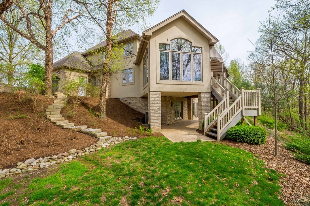 5009 Old Orchard Ln, Gibsonia, PA 15044