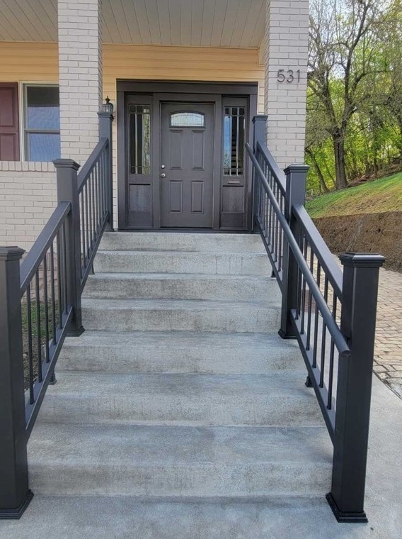 531 Boquet St, Collier Township, PA 15106