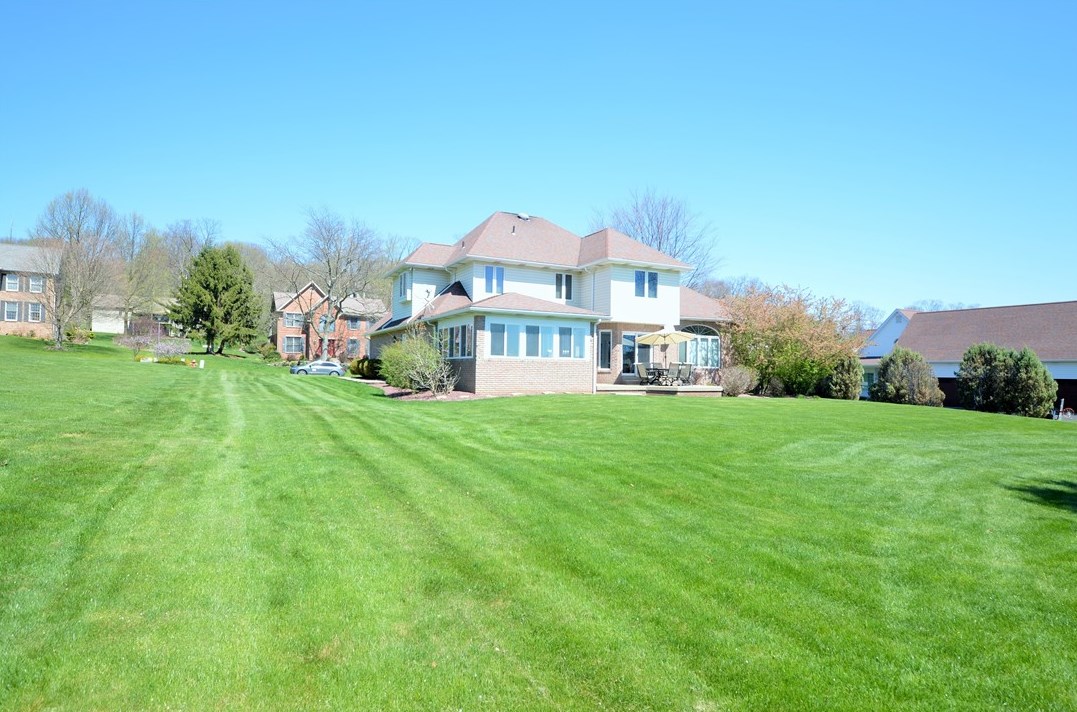 1021 Faulkner Way, Greensburg, PA 15601