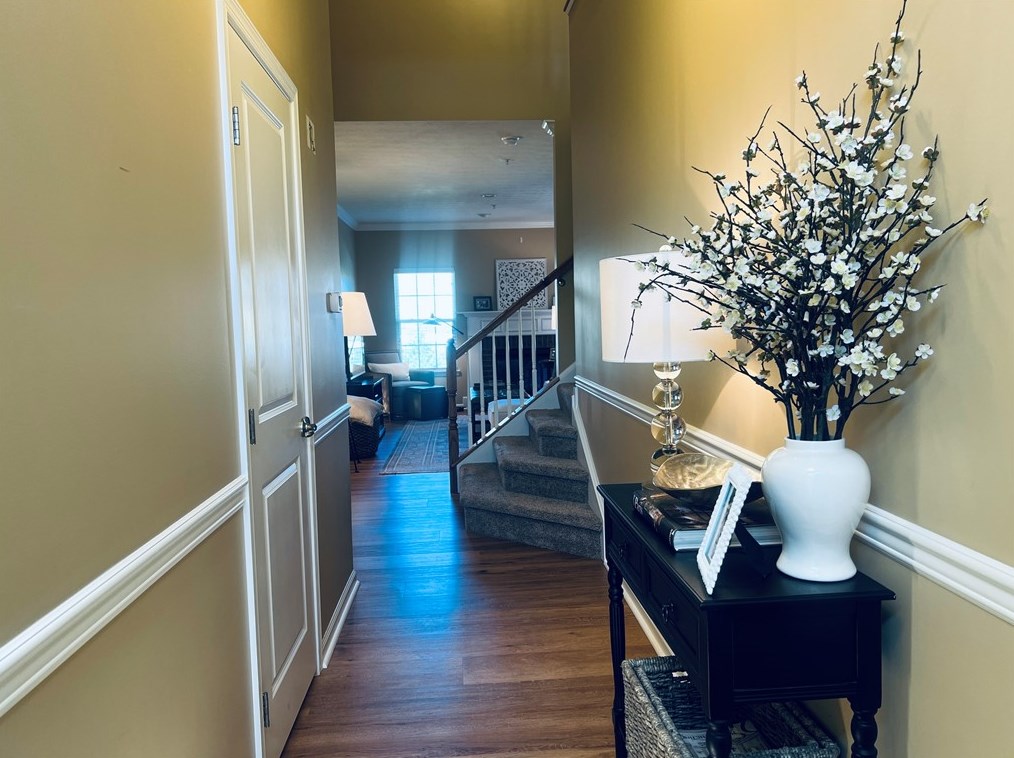 288 Maple Ridge Dr, Canonsburg, PA 15317