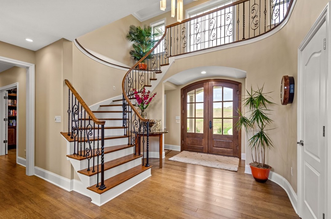 106 Meredith Dr, Venetia, PA 15367
