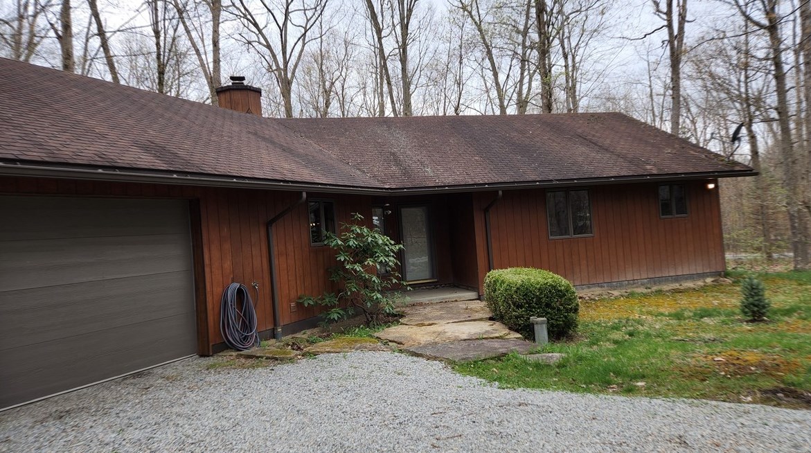 1031 Nemacolin Dr, Ohiopyle, PA 15470