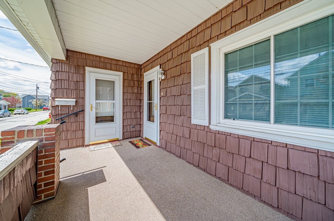 214 Loyalhanna Ave, Latrobe, PA 15650