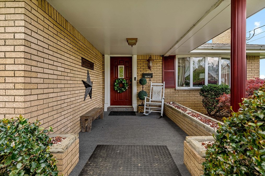14192 Michael Dr, North Huntingdon, PA 15642