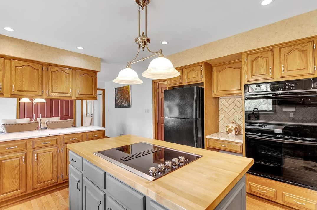 4920 Simmons Cir, Export PA  15632-9330 exterior