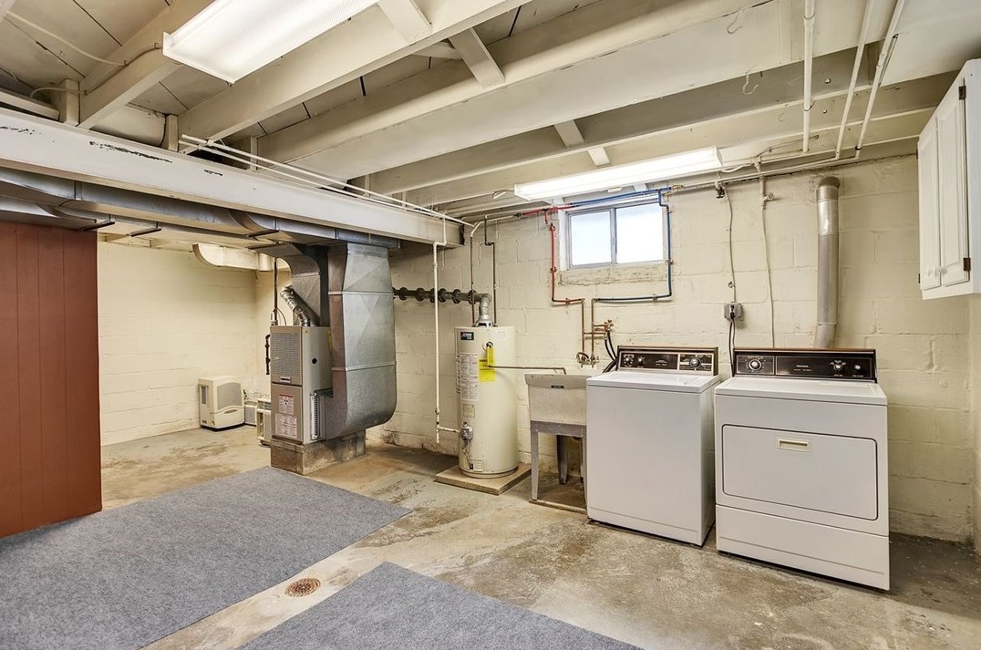 967 Ella St, Bridgeville PA  15017-2542 exterior