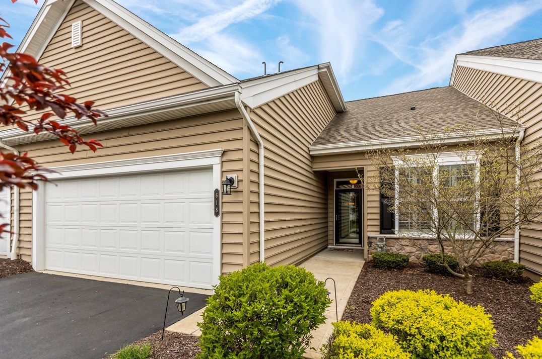 618 Old Glory Ln, Freedom, PA 15042-2676