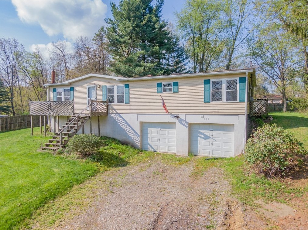 534 Steiner Bridge Rd, Valencia, PA 16059