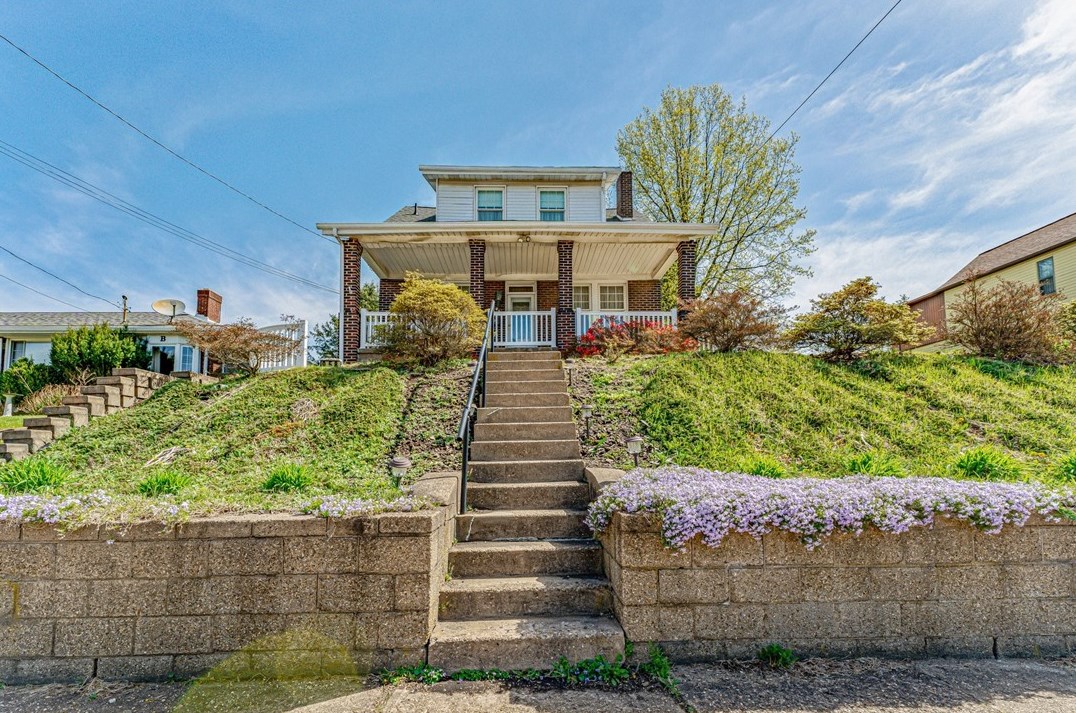 958 Greensburg Pike, East Pgh, PA 15112