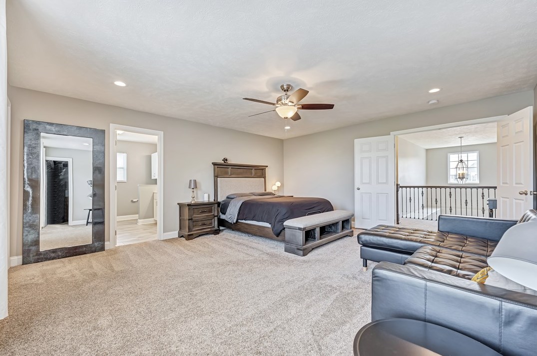 609 Aberdeen Ct, Moon Twp PA  15108 exterior