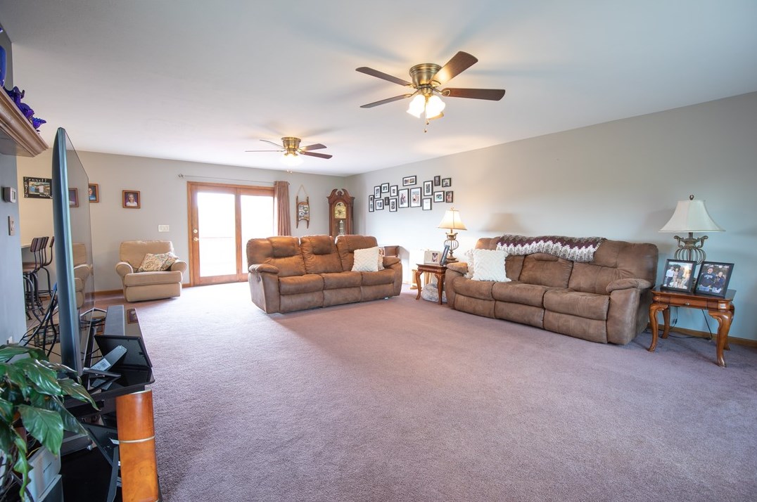 233 Jefferson Rd, Butler PA  16002-8869 exterior