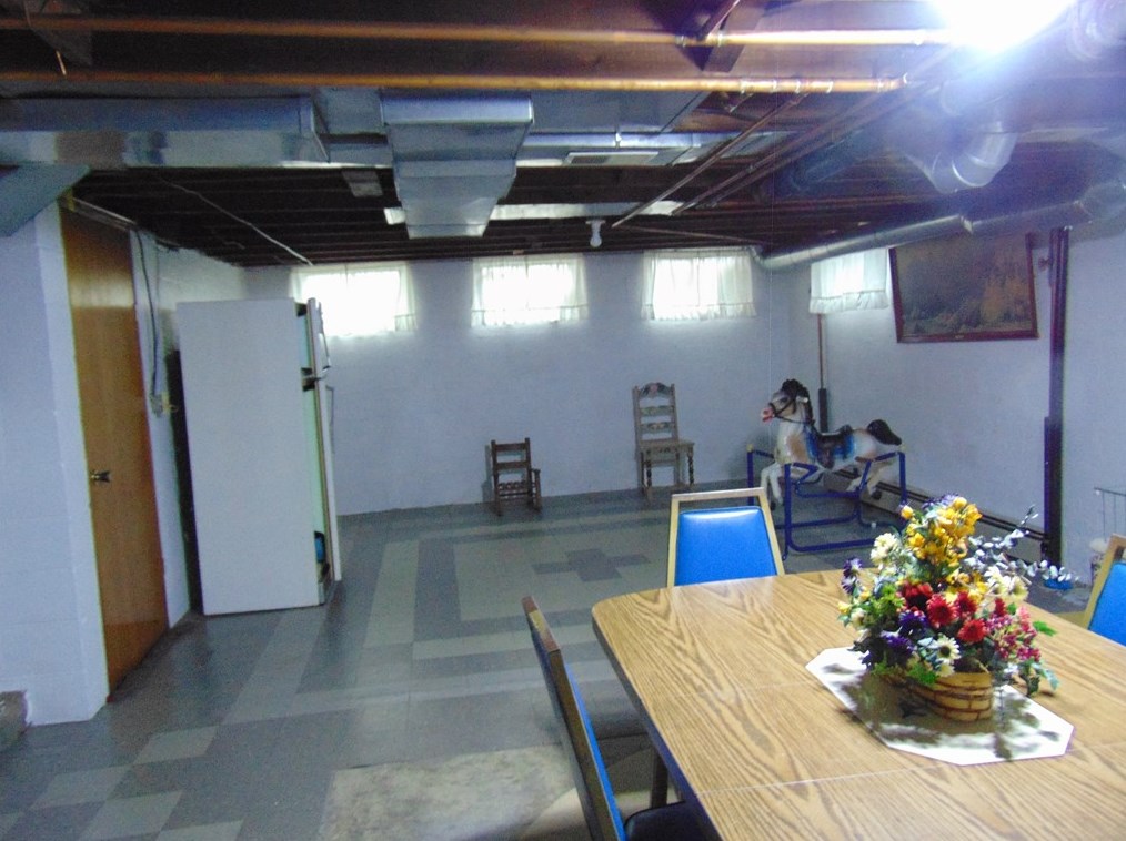 420 Bute Rd, Oliphant Furnace PA  15401-9602 exterior