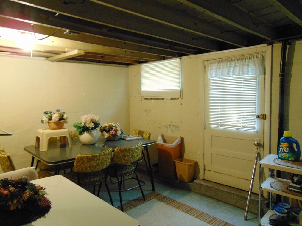 420 Bute Rd, Oliphant Furnace PA  15401-9602 exterior