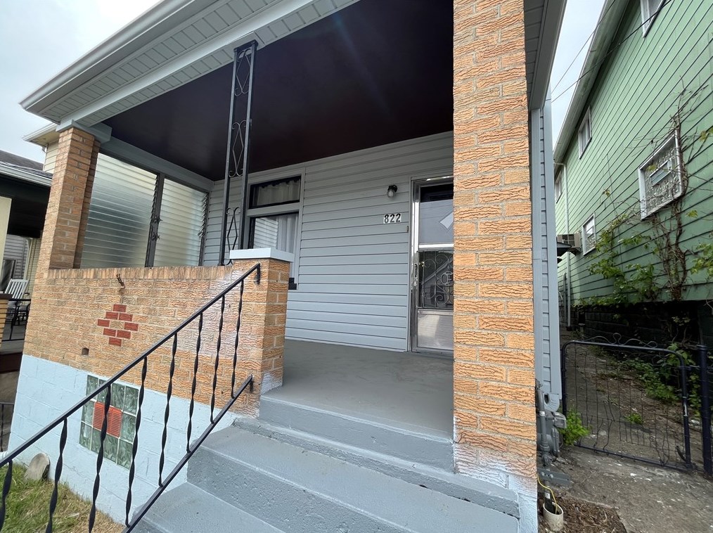 822 Vermont Ave, Glassport, PA 15045