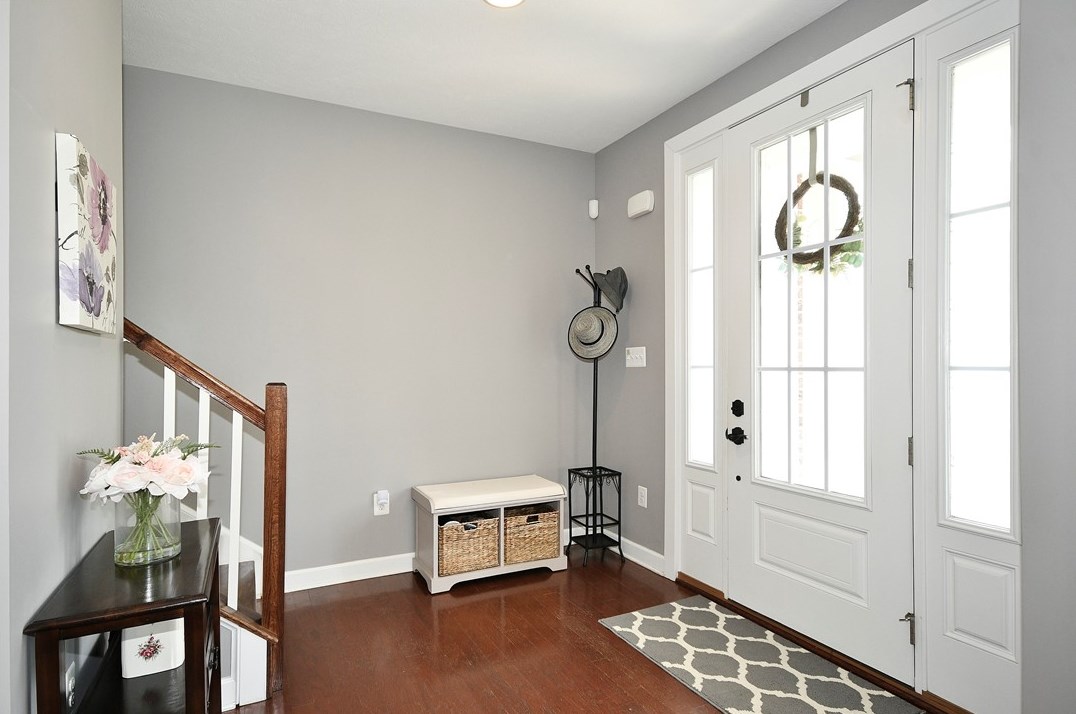 286 Venango Trl, Seven Fields, PA 16046