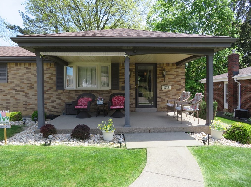1213 Vivjon Dr, Whitaker, PA 15120