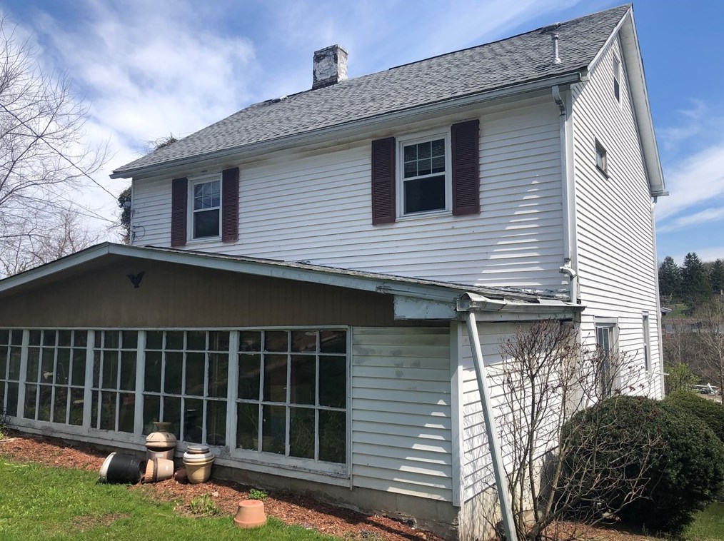 269 Maple St, Rillton, PA 15678