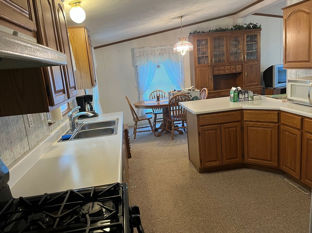 1313 State Rte 1025, New Bethlehem, PA 16242