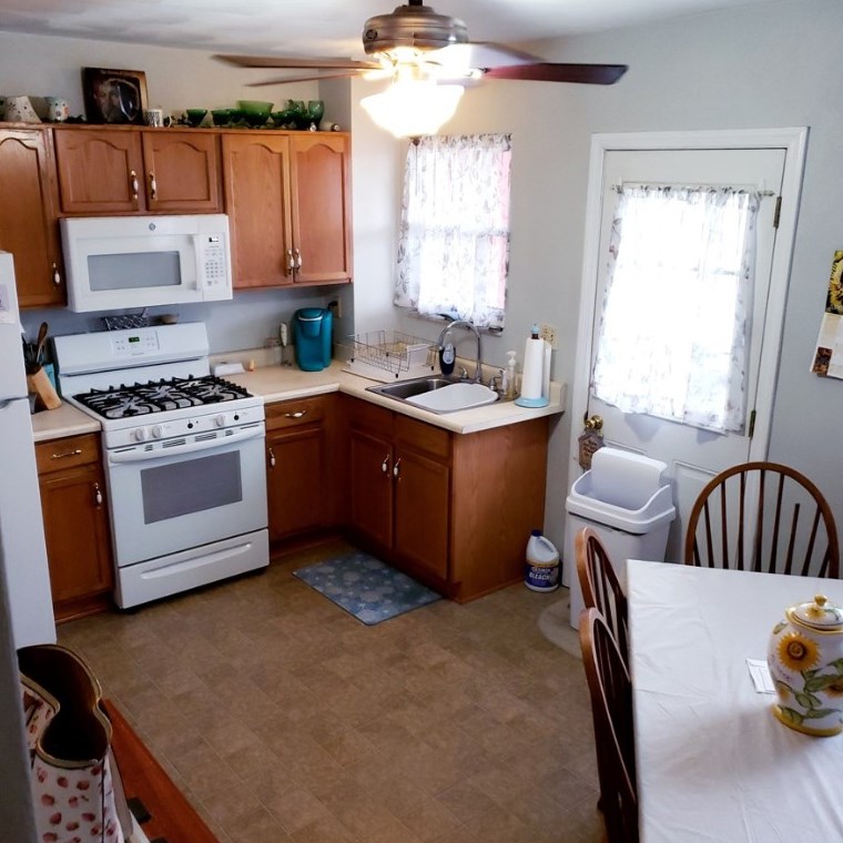 310 Howard St, East Pgh, PA 15112