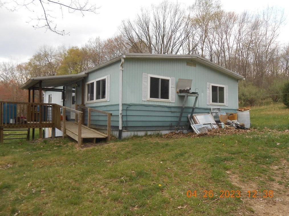 831 Stonetown Rd, Rossiter, PA 15772