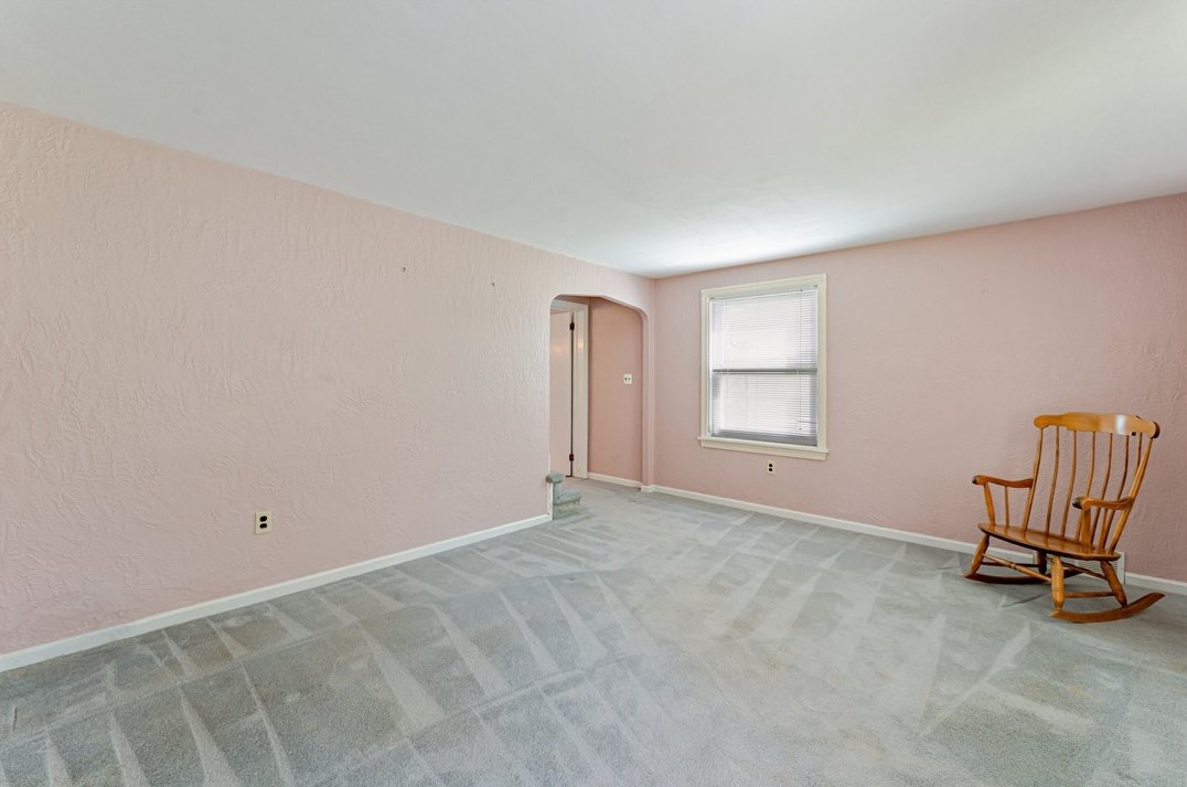 2308 Longcrest Ave, Bethel Park, PA 15102-2126
