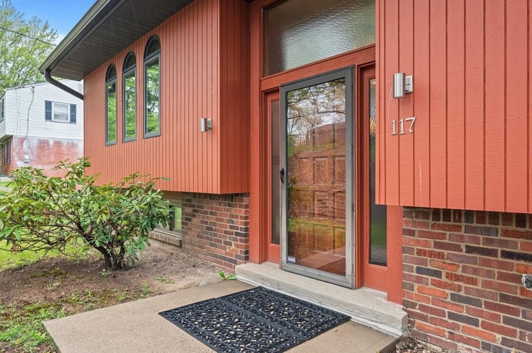 117 Johnston, Canonsburg, PA 15317