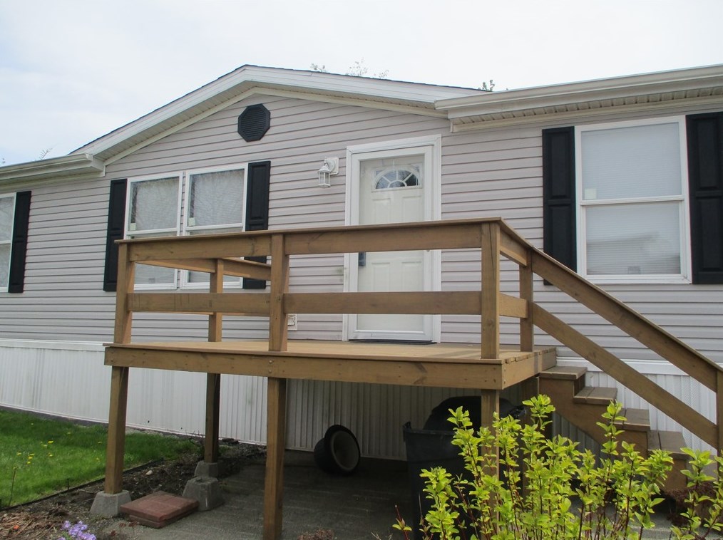 350 Beacon Ave, Washington, PA 15301-1402