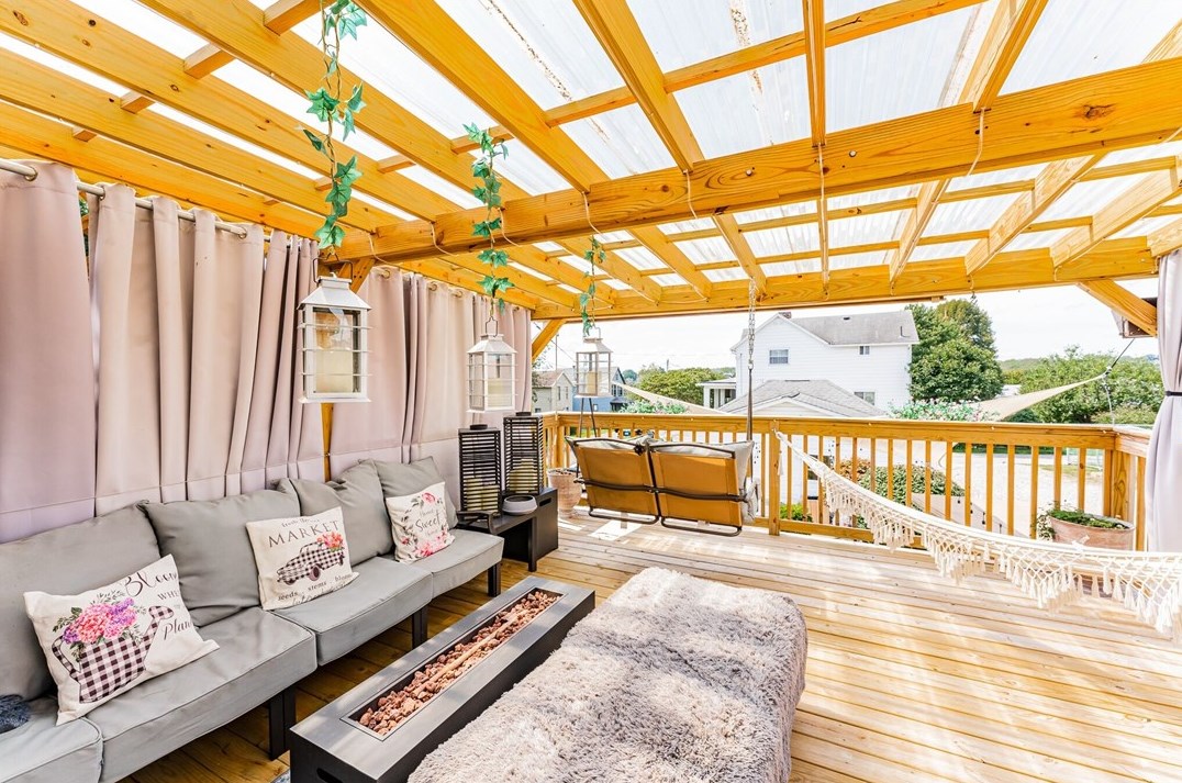 93 Easy St, Oliphant Furnace PA  15401-3168 exterior