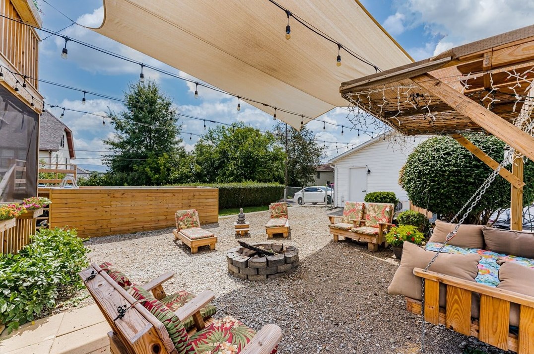 93 Easy St, Oliphant Furnace PA  15401-3168 exterior