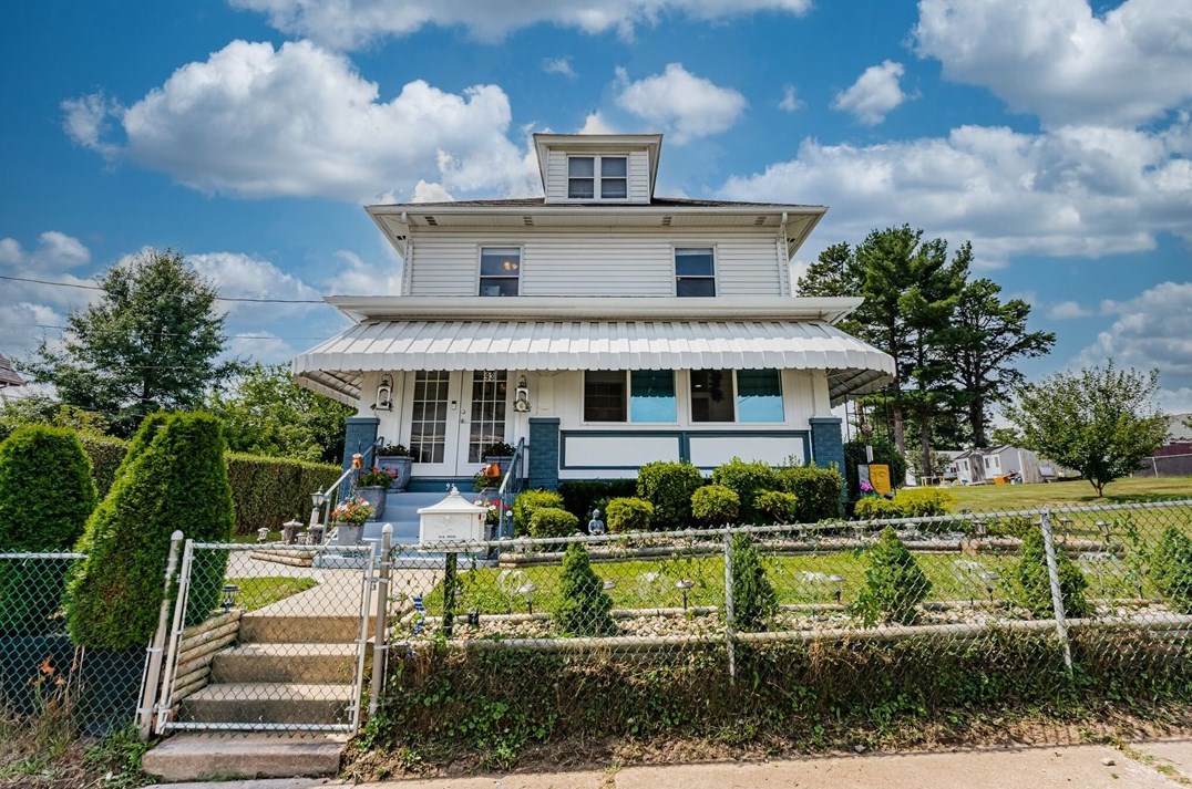 93 Easy St, Oliphant Furnace PA  15401-3168 exterior