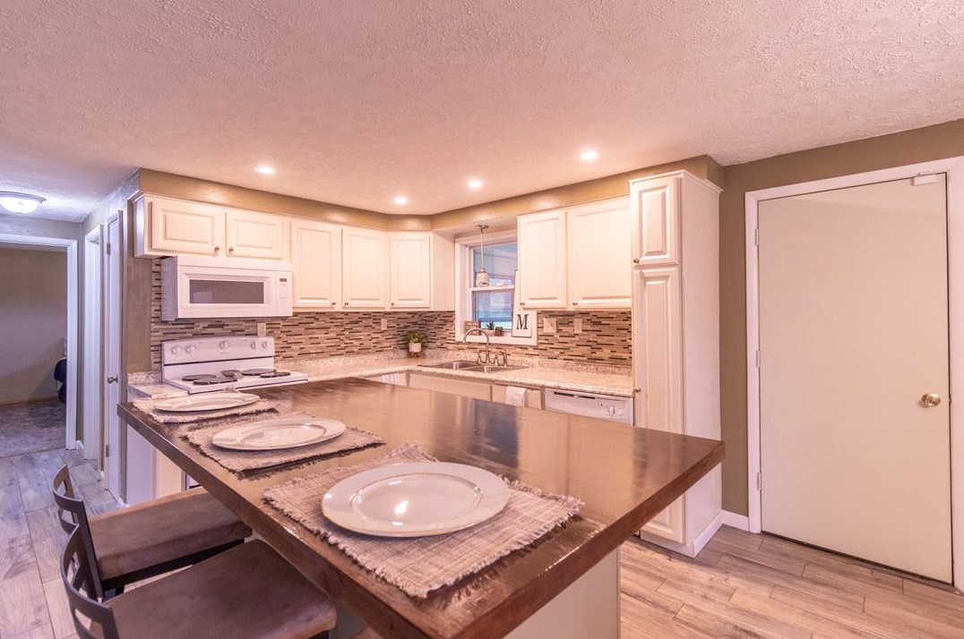 660 Shirls Ave, Washington PA  15301-3954 exterior