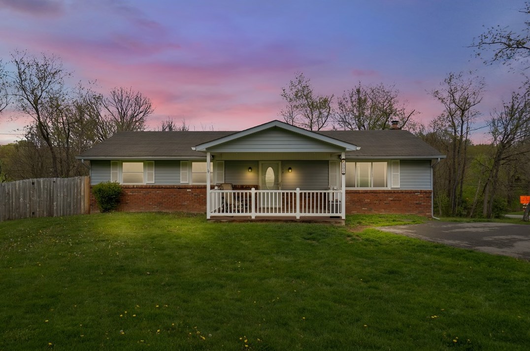 300 N Branch Rd, Noblestown, PA 15071