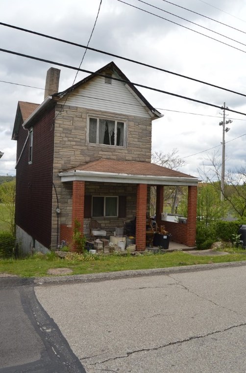 117 Belmont St, Duquesne, PA 15110