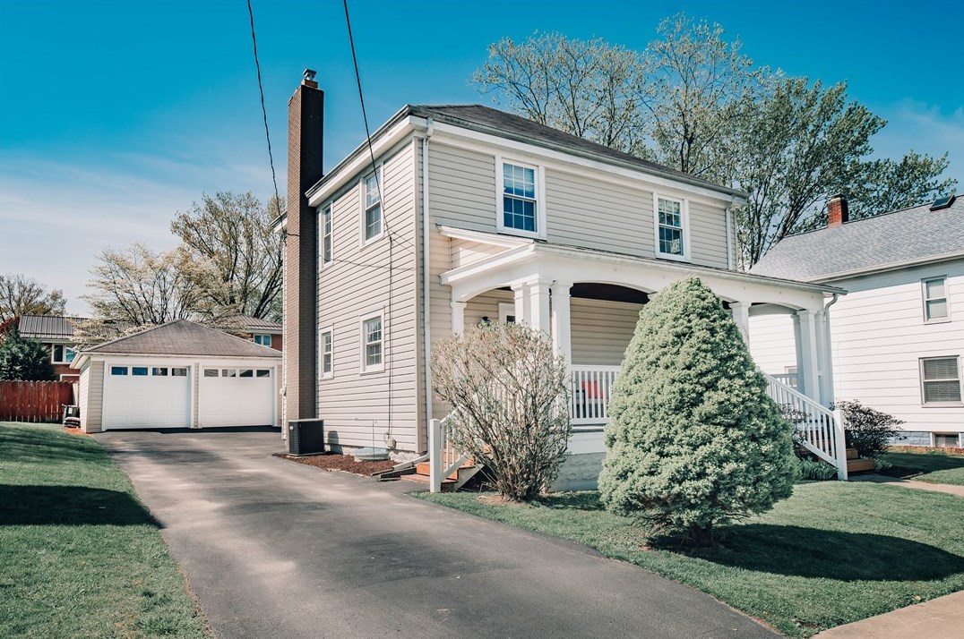 634 Maple St, Indiana, PA 15701-3147