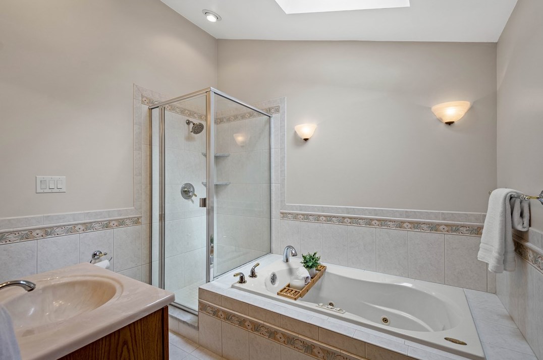 220 Verona Dr, Washington PA  15301-2764 exterior