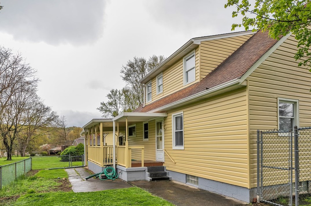 189 Bear Creek Rd, Sarver, PA 16055-9228