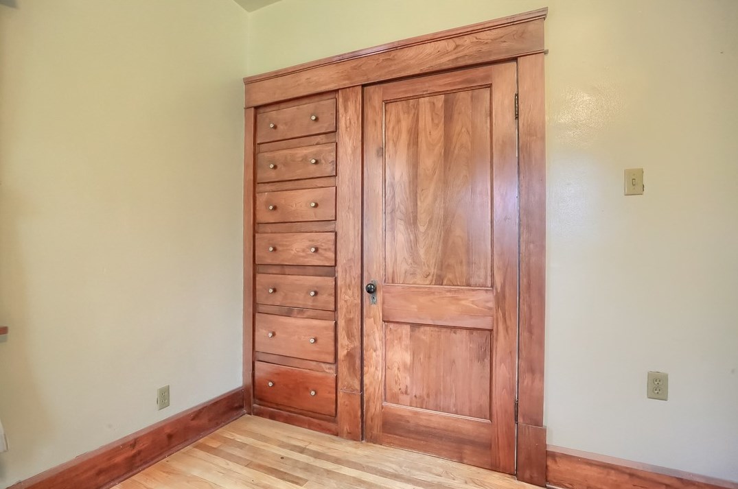 1815 Old Butler Rd, New Castle PA  16101-3130 exterior