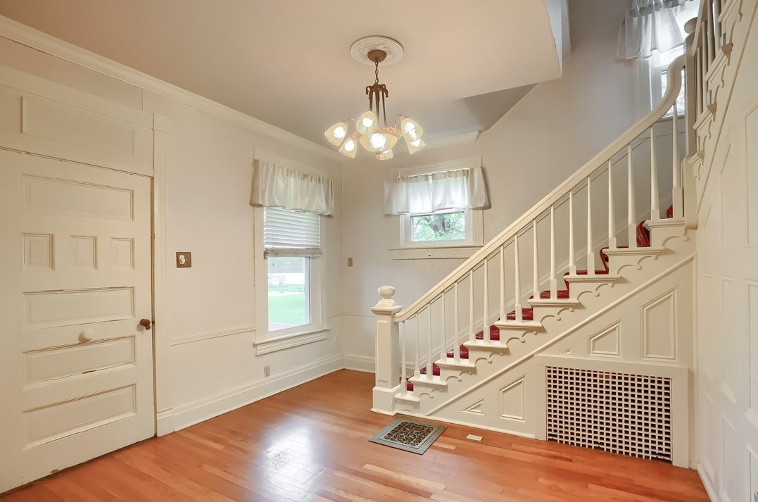 1815 Old Butler Rd, New Castle PA  16101-3130 exterior