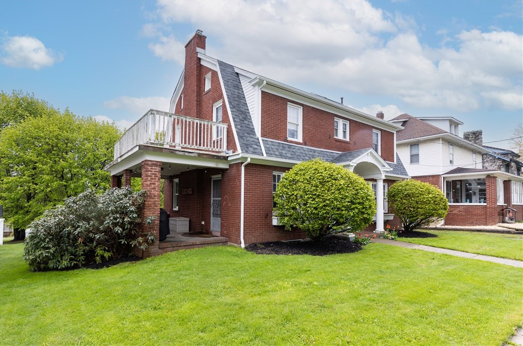 609 W Main St, Somerset, PA 15501