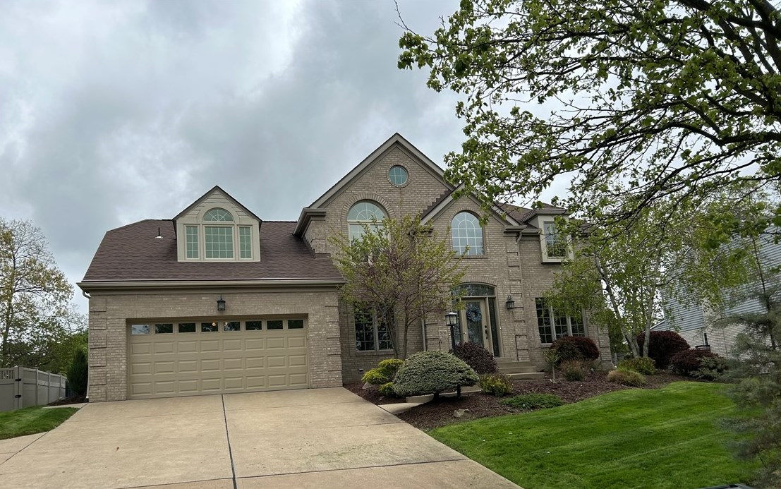 5756 Happy Hills Dr, Bethel Park, PA 15102-2354