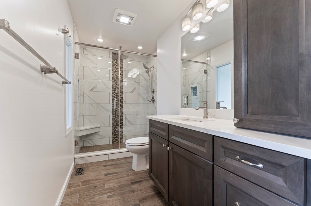 323 Laddie Dr, Washington PA  15301-1334 exterior