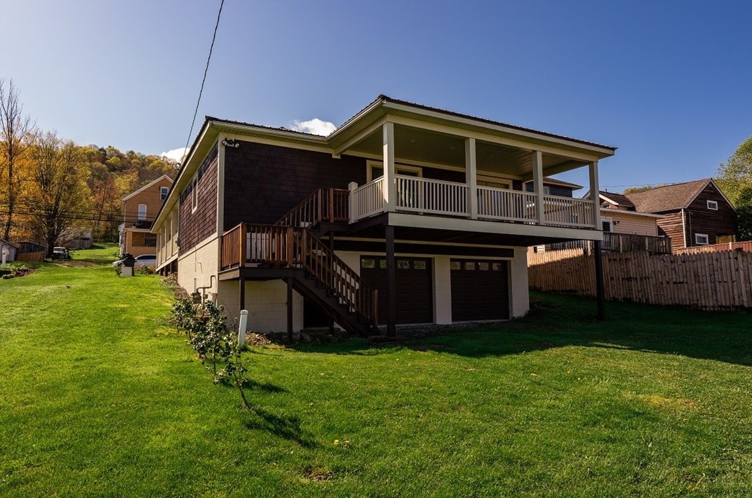 370 Hancock St, Clymer, PA 15728