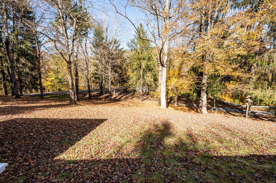 4 Falbo Rd, Perryopolis PA  15473-1352 exterior