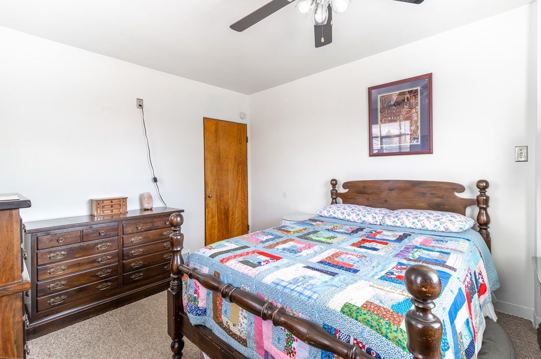 3328 4th Ave, Beaver Falls PA  15010-3504 exterior