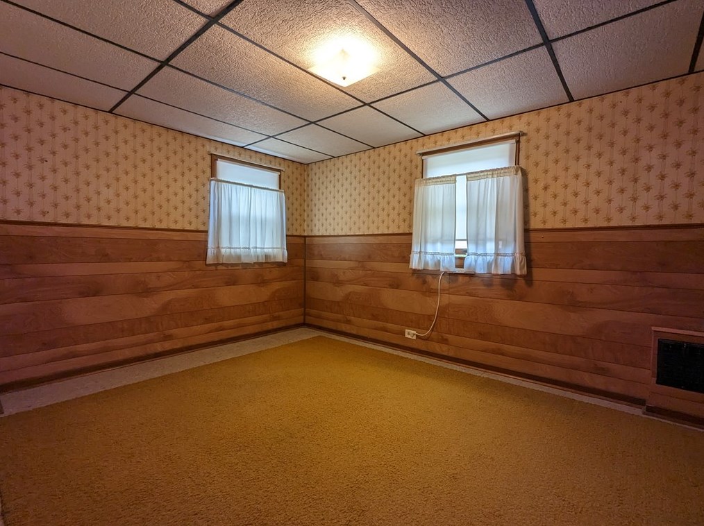 618 Spruce St, Greensburg, PA 15601-3421