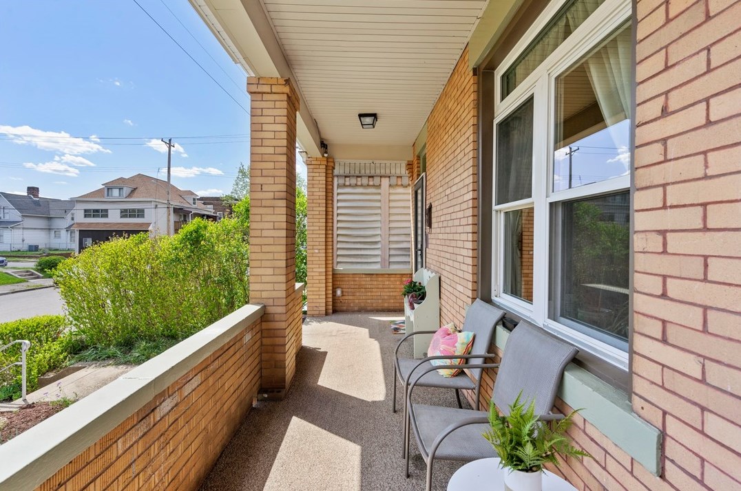 705 E 14th Ave, Whitaker, PA 15120