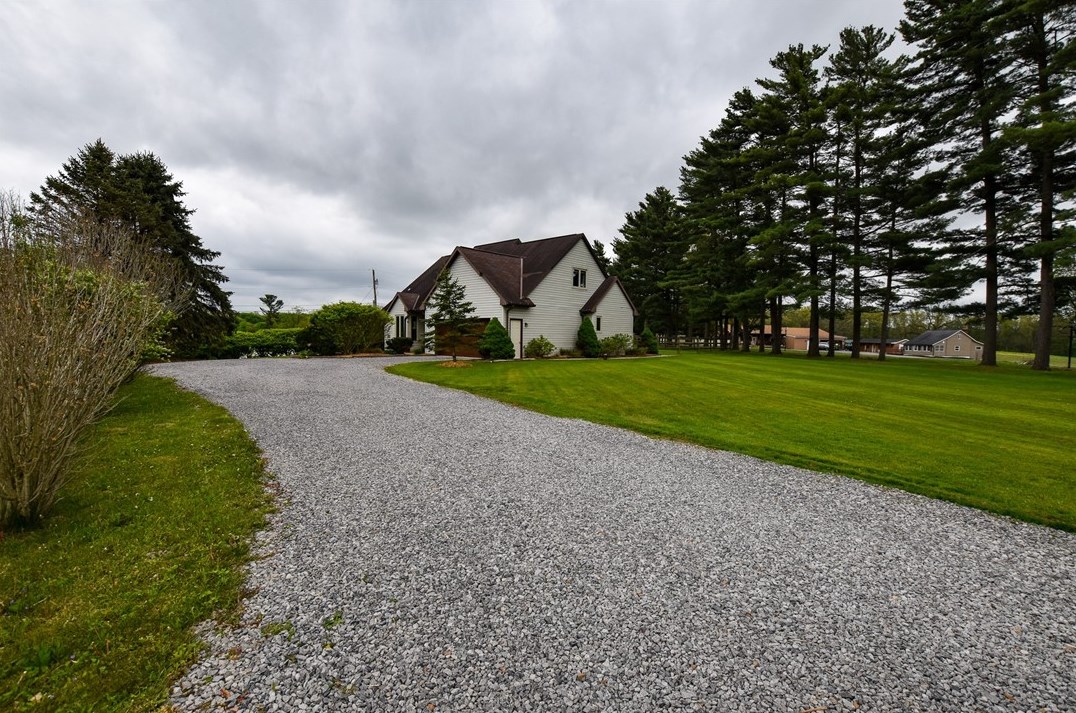 206 Marwood Rd, Cabot, PA 16023