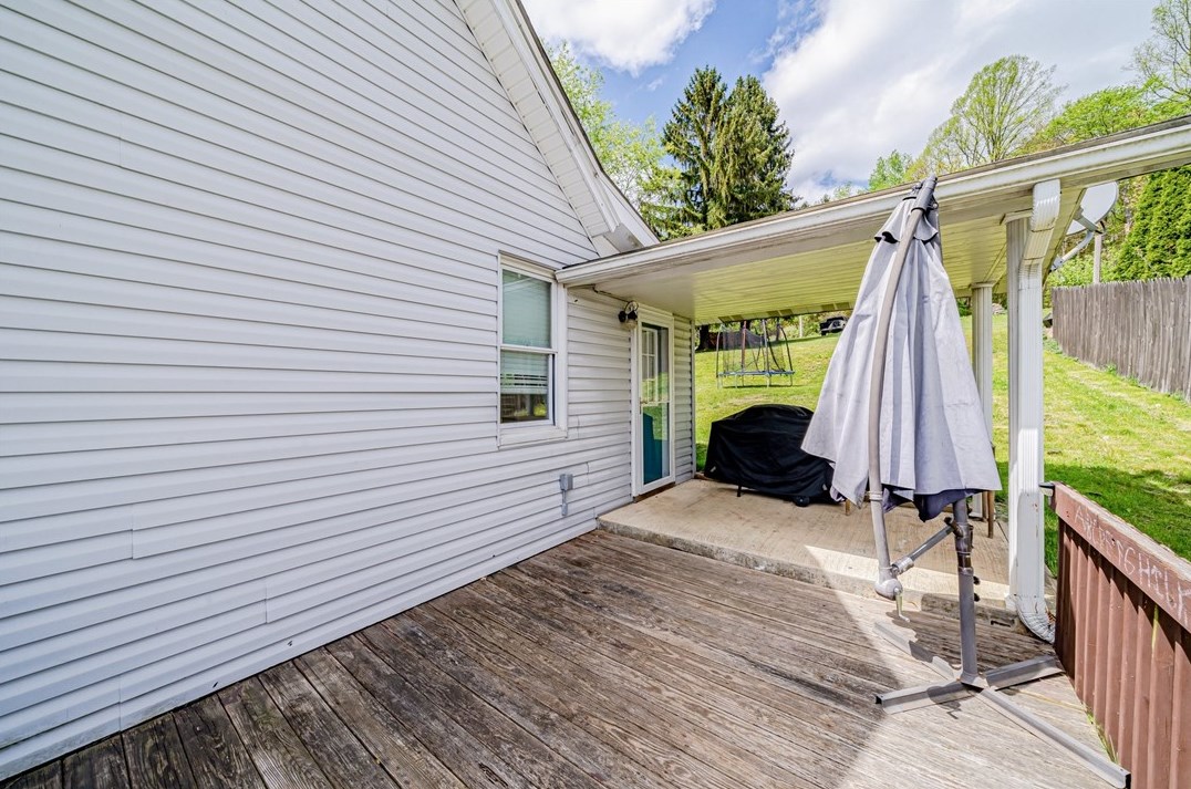 135 Elrico St, Slickville, PA 15684